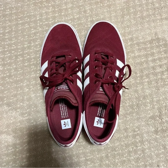 Adidas Shoes, sz 9.5 - Picture 5 of 5